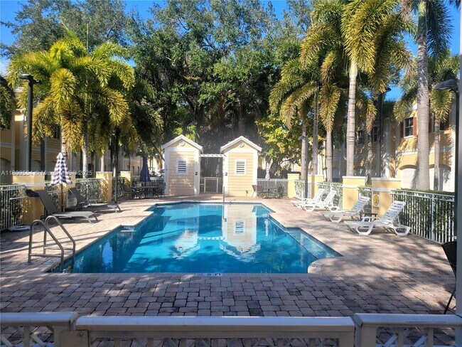 Foto del edificio - 531 SW 18th Ave