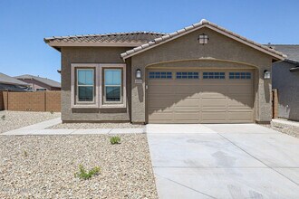 Building Photo - 16554 W Questa Dr