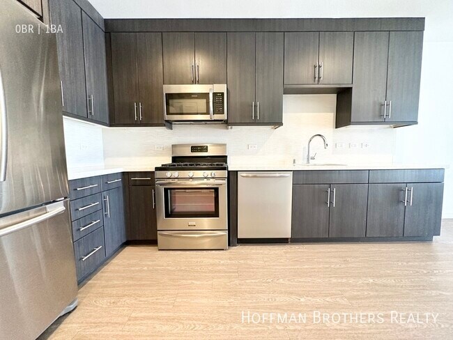 Foto del edificio - 11405 Chandler Blvd