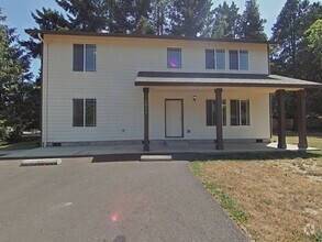 Building Photo - 1806 SW Brooklane Dr