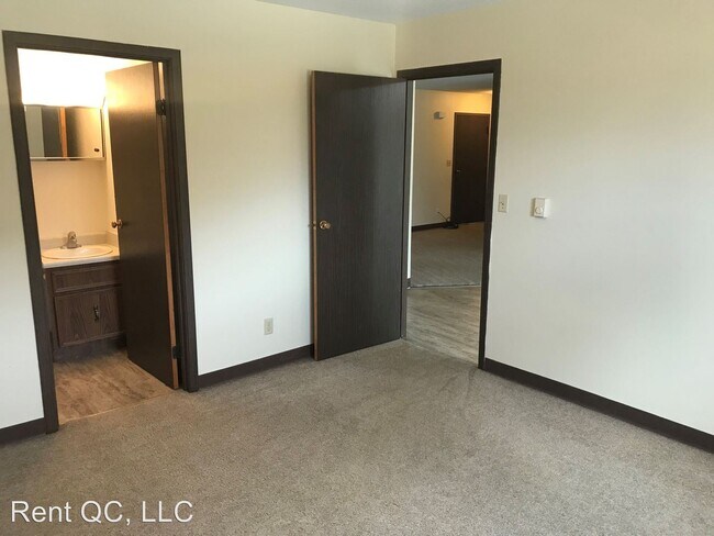 Building Photo - 3745 53rd St