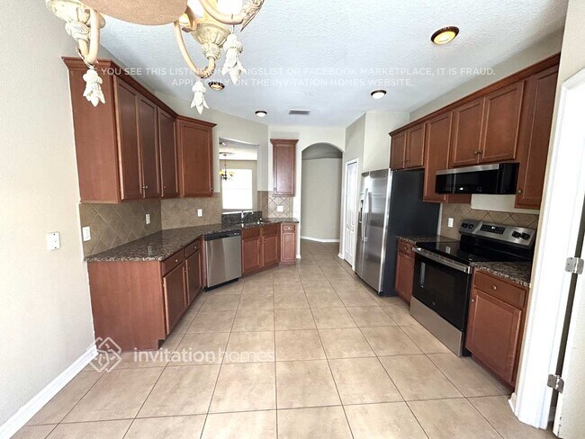 Foto del edificio - 210 Westchester Hills Ln