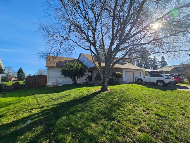 Front Yard - 1328 NW Fall Ave