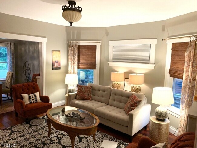 Foto del edificio - 36 Burnet St