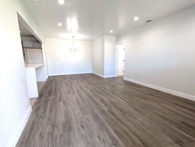 Foto del edificio - 12602 Foxley Dr