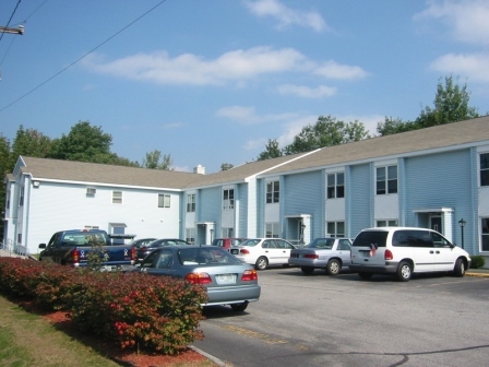 Primary Photo - Promenade Court