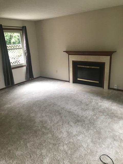 Foto del edificio - 339 Clover Ln