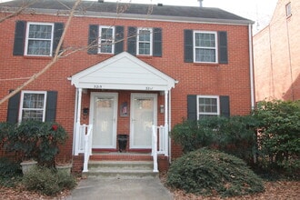 Building Photo - 3217 Park Ave