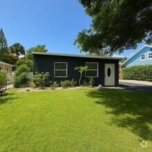 Building Photo - 418 52nd St