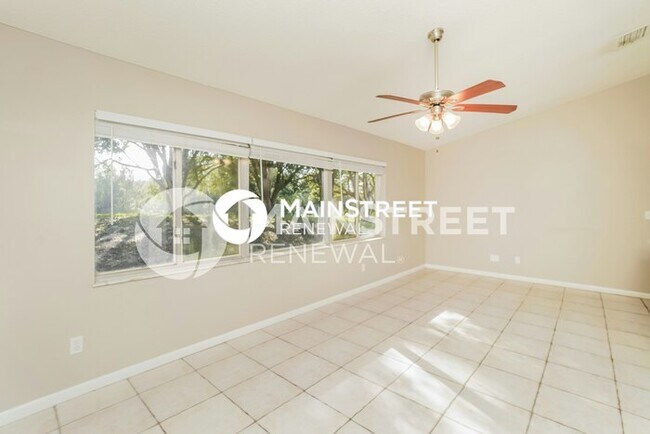 Foto del edificio - 3 Bedroom Pet-Friendly Home in Spring Hill, FL with Main Street Renewal