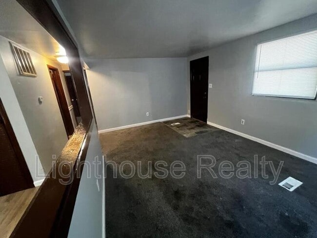 Foto del edificio - 33 McKinley Ave