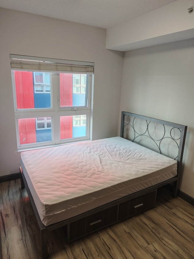 Photo du bâtiment - 258A-258A Sunview St