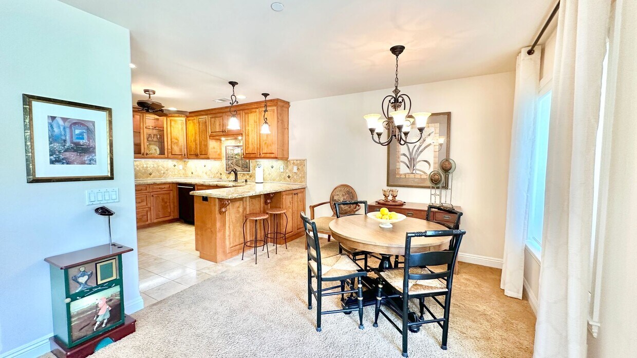 Stunning Fully Furnished, ShorterTerm Con... Apartments in Fallbrook