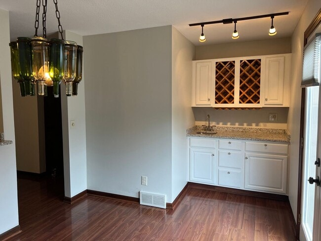Building Photo - 3 Bedroom Townhome in Dublin, OH
