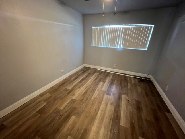 Foto del edificio - 2840 N 1st St
