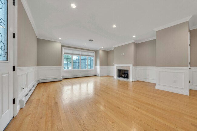 Foto del edificio - 316B 9th St