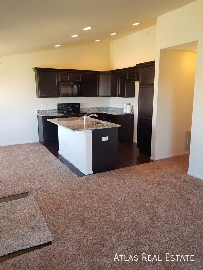 Foto del edificio - 15165 E 16th Pl