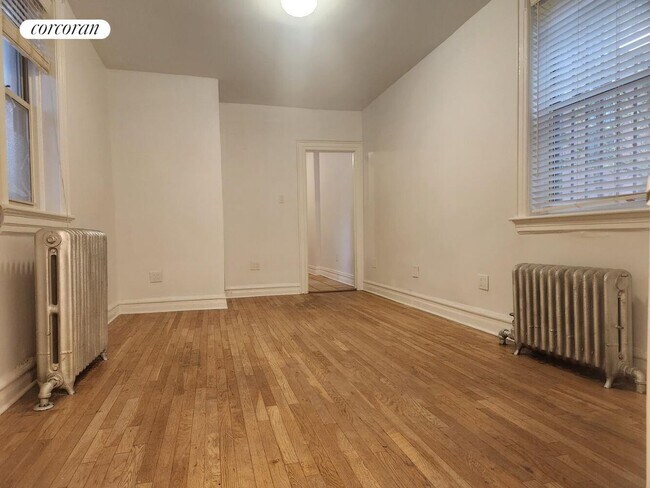 Building Photo - 338 A Clermont Ave