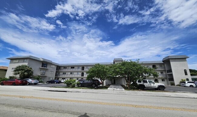 Foto del edificio - 1410 S Federal Hwy