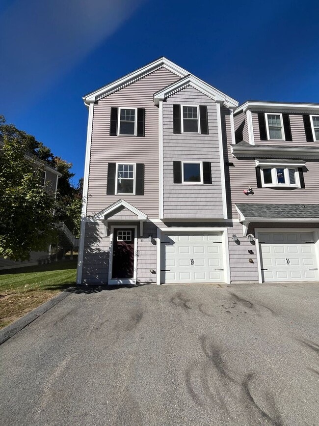 Building Photo - 8 Sugar Maple Ln