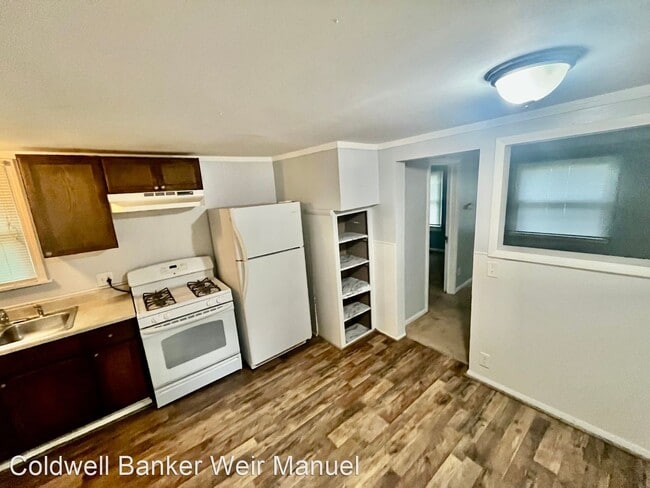 Building Photo - 1 br, 1 bath House - 6345 Oldham