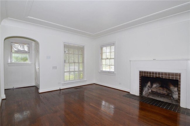 Foto del edificio - 3909 Hawthorne Ave