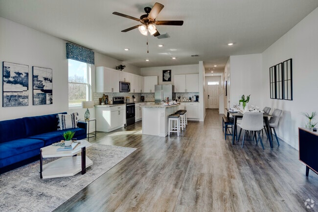The Glen -1,673SF - 11890 Mountain Retreat Ln Riverview, FL 33569-5698 - Oak Haven
