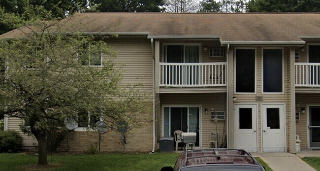 Building Photo - 125 W Harrington Rd