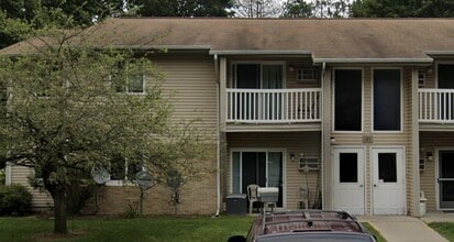 Building Photo - 125 W Harrington Rd