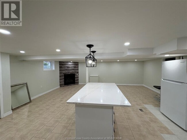 Building Photo - 3190 Morris Dr