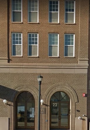 Primary Photo - 22 University Ave NE