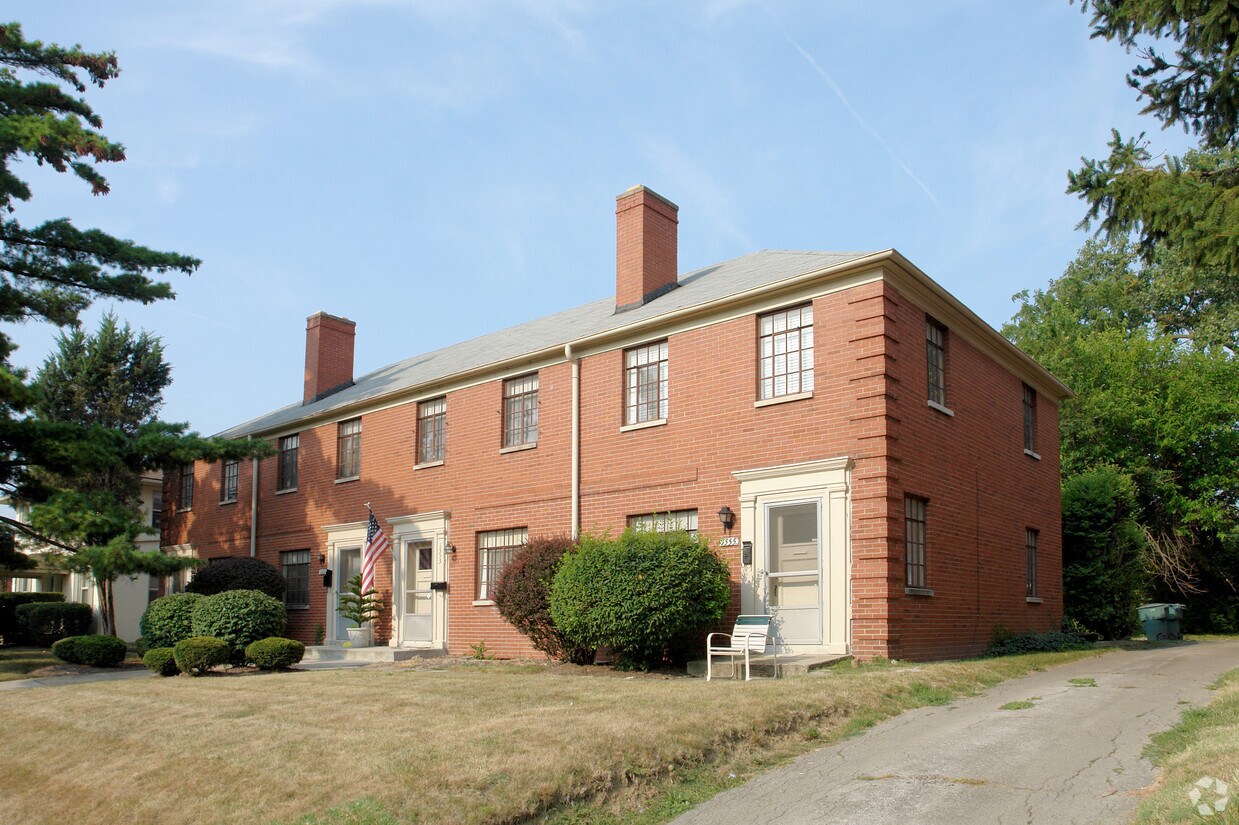 Primary Photo - 1549-1555 Northwest Blvd