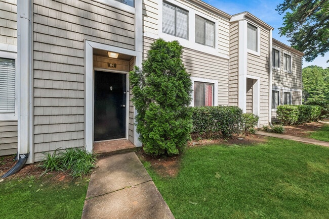 Building Photo - Pinewood Station Apartments and Townhomes