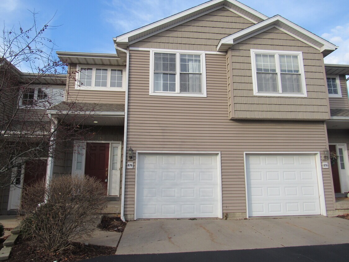 Primary Photo - 876 W Trailcreek Dr