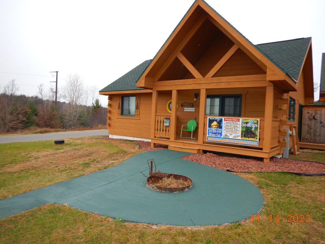 424 Overlook Ct, Warrens, WI 54666 House Rental in Warrens, WI