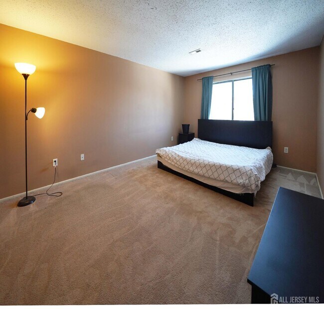 Foto del edificio - 1111 Edison Glen Terrace