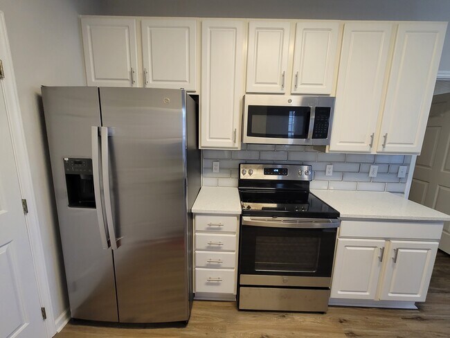 Building Photo - 2814 Kudrow Ln