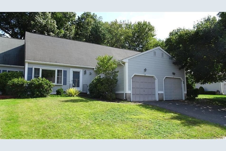 159 Deer Run Trail, Manchester, CT 06042 Townhome Rentals in