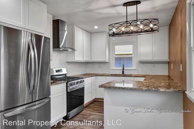 Building Photo - 3 br, 2 bath House - 1550 Haverhill Rd.