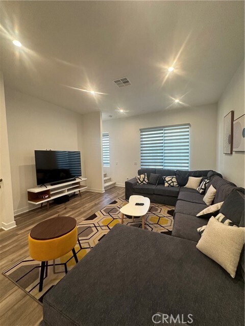 Foto del edificio - 1615 W Cara Dr