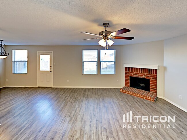 Building Photo - 1428 Junction Run