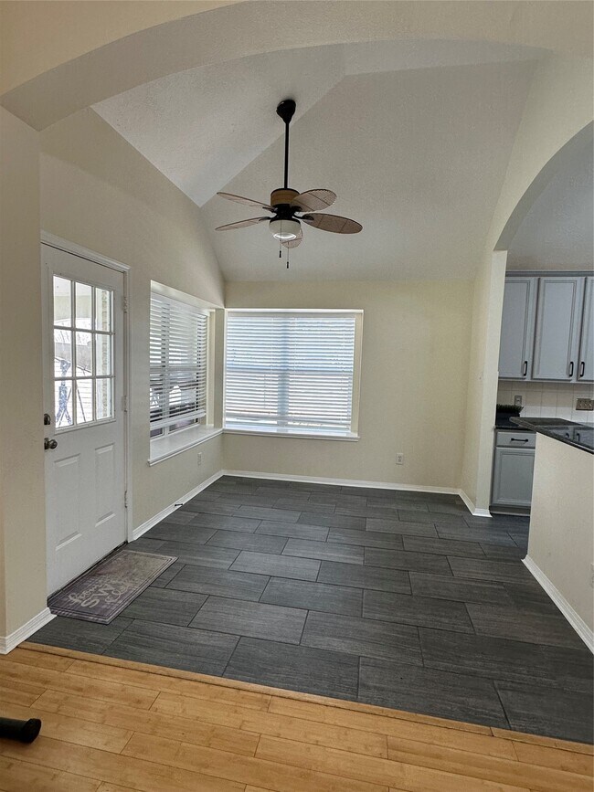 Building Photo - 11158 Riverbank Ridge Ln