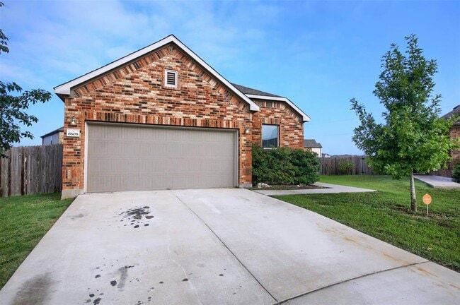 Building Photo - 6608 Moores Ferry Dr