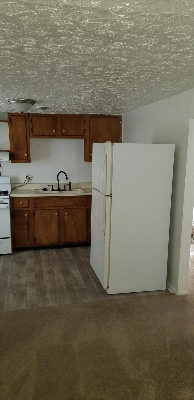 Foto del edificio - 2205 E Harrison St