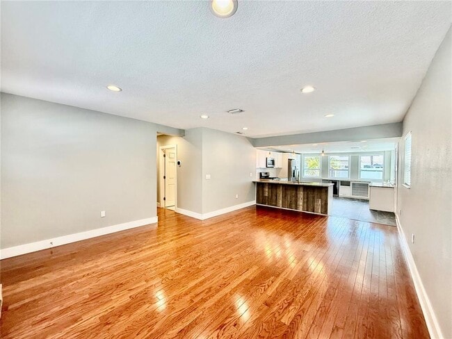Building Photo - 3419 W Empedrado St