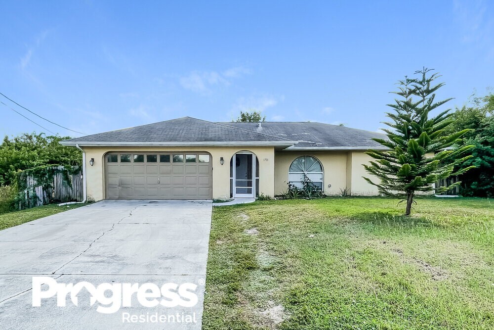 3731 15th St W, Lehigh Acres, FL 33971 House Rental in Lehigh Acres
