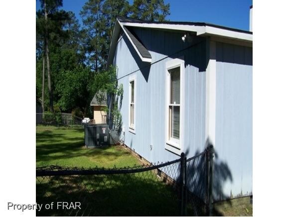 Foto del edificio - 5601 Woodlake Ct