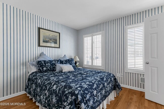 Building Photo - 79 Riverdale Ave