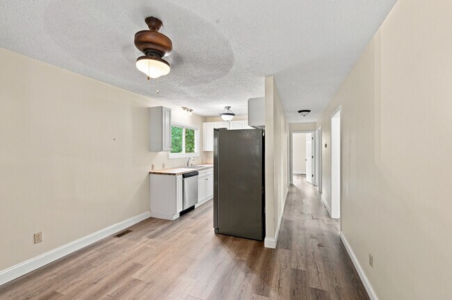 Foto del edificio - 108 Langford Ln