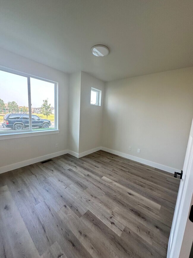 Foto del edificio - SHE1058